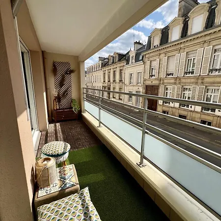 Clovis - Hypercentre Avec Balcon Et Parking Reims