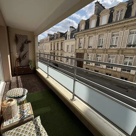 Clovis - Hypercentre Avec Balcon Et Parking Lejlighed Reims